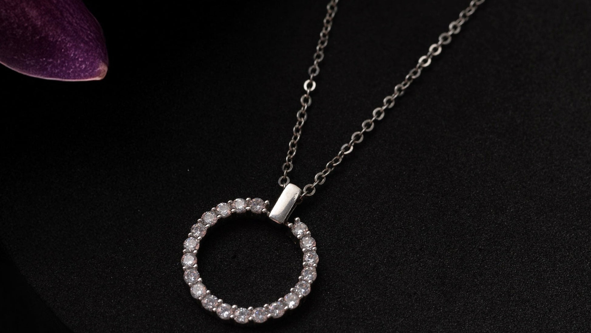 Circle 925 Sterling Silver Pendant Necklace