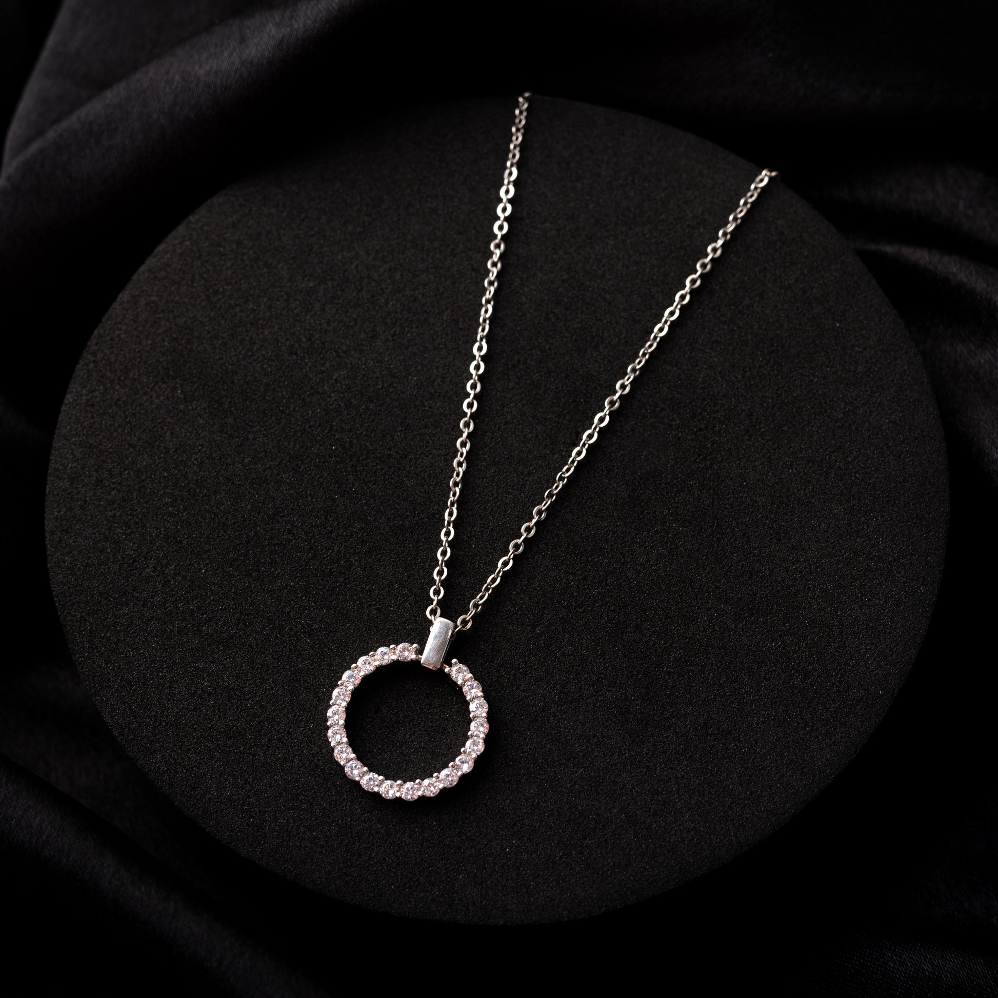 Circle 925 Sterling Silver Pendant Necklace