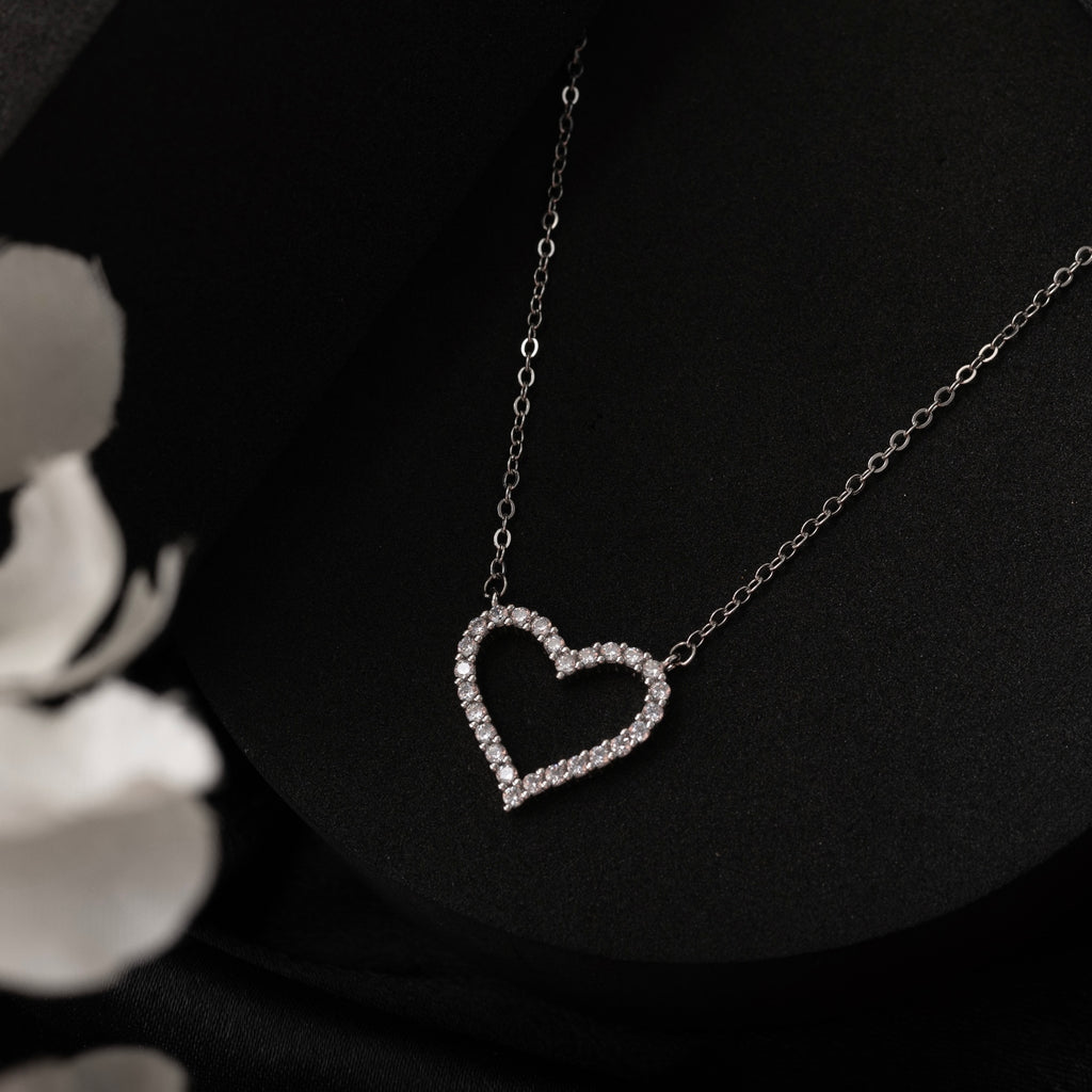Dazzling Heart 925 Sterling Silver Pendant Necklace